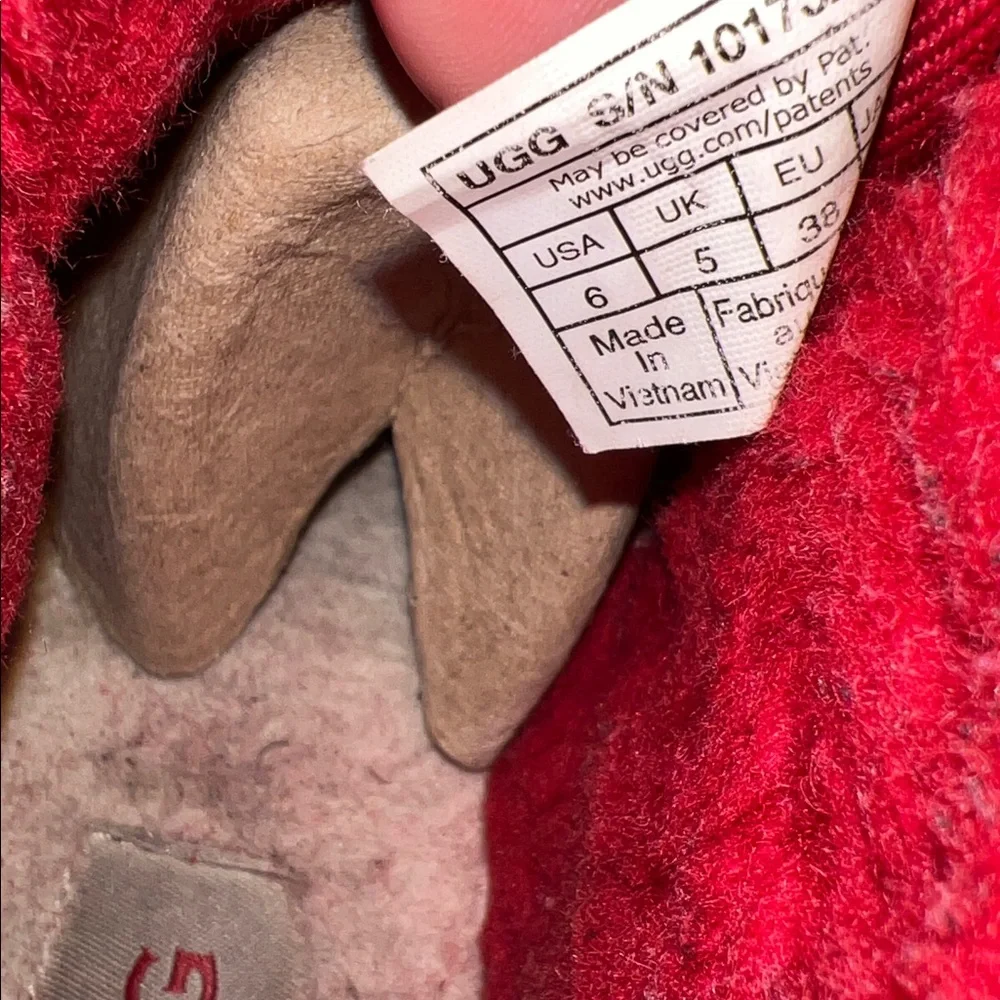 UGG Neumel Red Suede Boots UNISEX - Picture 4 of 5